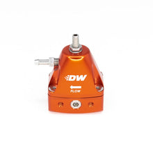 Load image into Gallery viewer, DeatschWerks DWR1000iL In-Line Adjustable Fuel Pressure Regulator - Orange - Back View