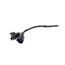Load image into Gallery viewer, DeatschWerks Denso (Sumitomo) Top Feed Injector Clips - Case of 50 - Main Product View