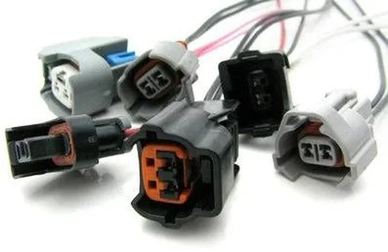 DeatschWerks Denso (Sumitomo) Top Feed Injector Clips - Side View