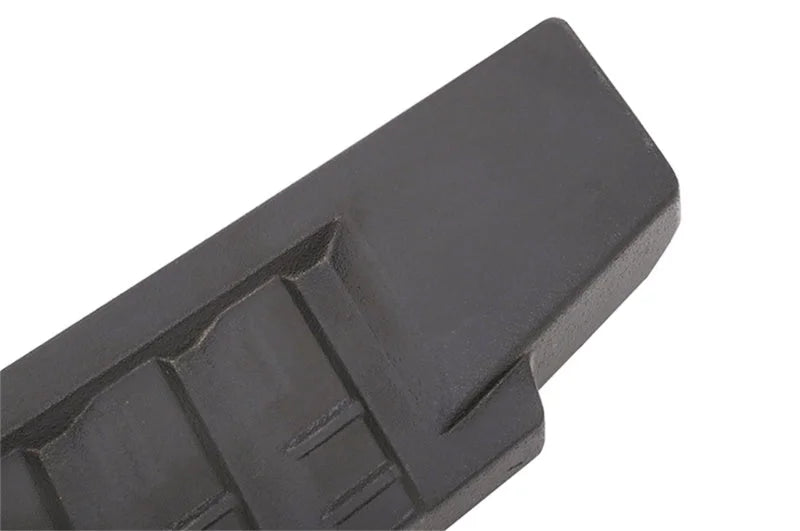 Dee Zee 88in Universal Crew Cab Molded Running Board (No Brackets) - Installation View