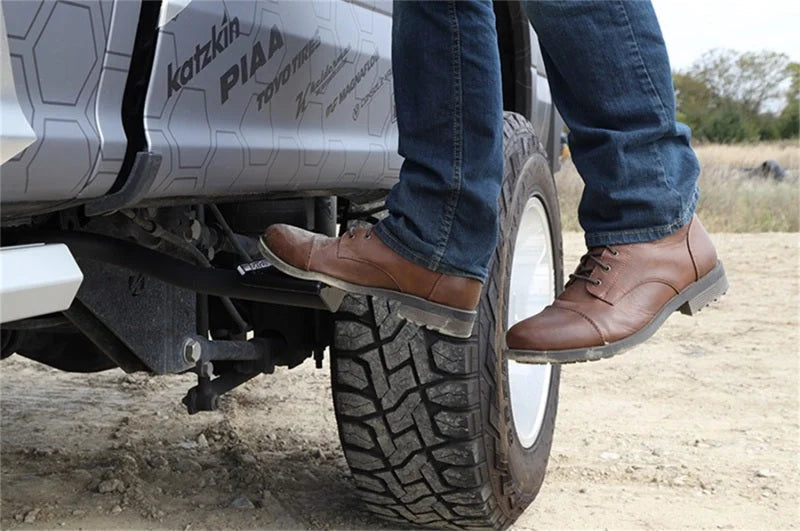 Deezee 17-23 Ford Super Duty Side Box Step 6 1/2Ft Bed - Side View