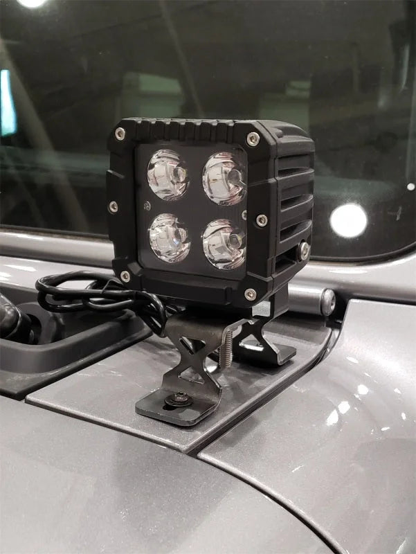 Deezee 18-23 Jeep JL Cowl Single Cube Light Bracket - Side View
