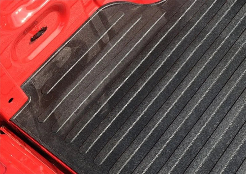 Deezee 20-23 Chevrolet Silverado Heavyweight Bed Mat - Custom Fit 6.9Ft Bed (Lined Pattern) - Side View