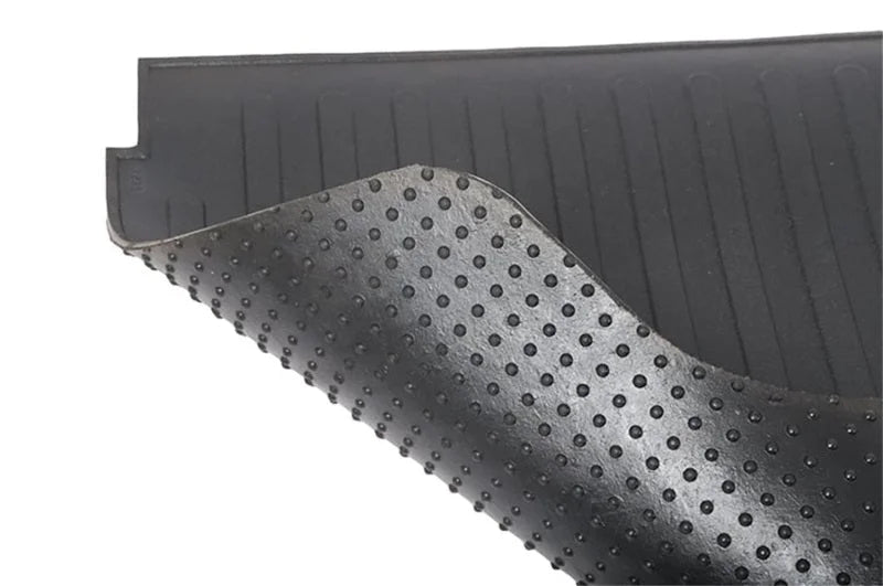 Deezee 99-06 GM Silverado/Sierra/07 Classic 6.5ft. Heavyweight Bed Mat - Additional View 6