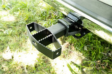Load image into Gallery viewer, Deezee Universal Hitch Step - Side View
