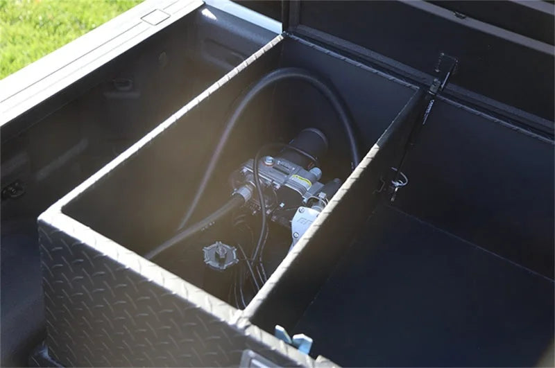 Deezee Universal Tanks - Combo Black-Tread Aluminum (62 Gal) - Back View