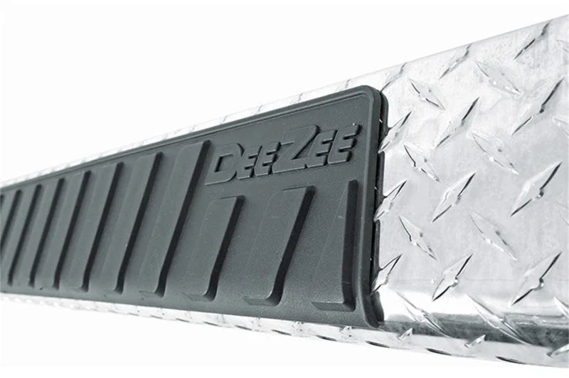 Deezee Universal Tubes - 6In Oval - Black Tread Aluminum (RegCab) - Installation View