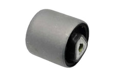 Load image into Gallery viewer, Delphi Bushing