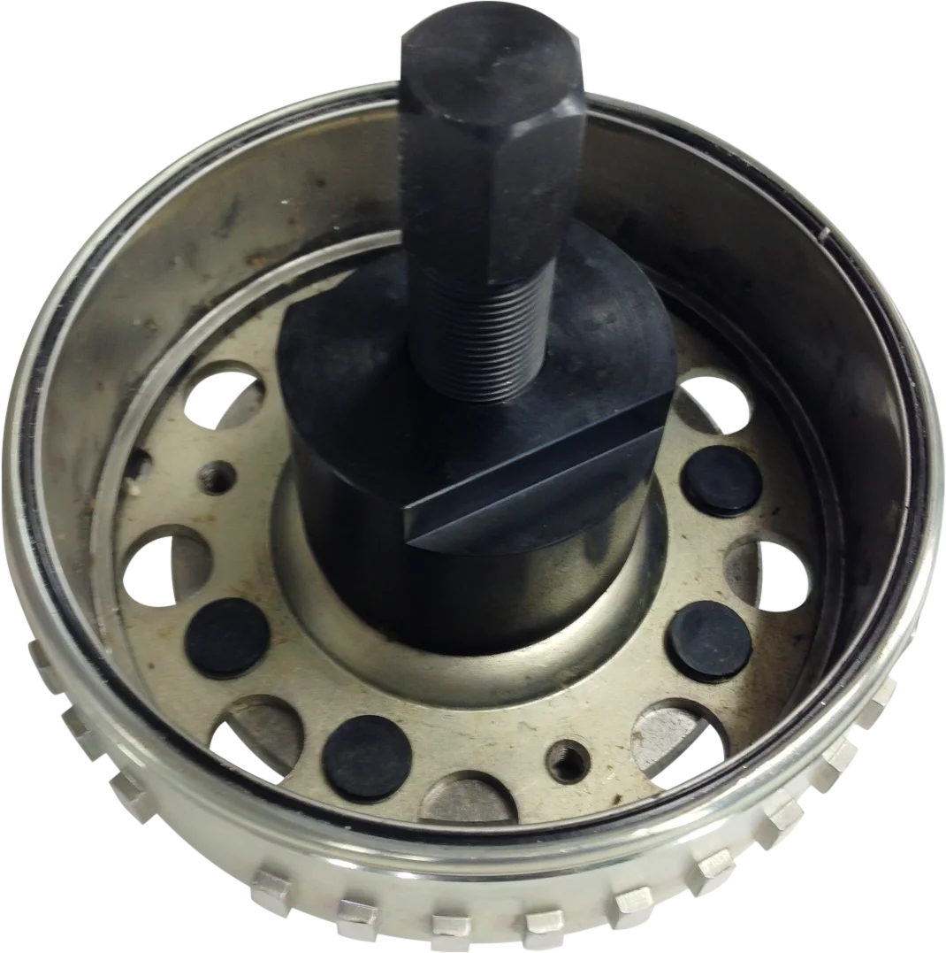 Dennis Stubblefield Sales Flywheel Puller - M50 x 1.5 - Right Hand Thread - Female MP-48 - Side View