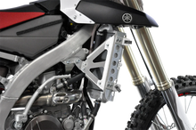 Load image into Gallery viewer, Devol Radiator Guards - Brushed Aluminum - Yamaha 0101-5507 - Installation View