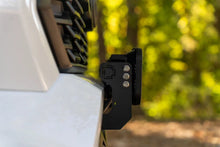 Load image into Gallery viewer, Diode Dynamics 2024 Toyota Tacoma SS5 Grille CrossLink Lightbar Kit - Pro White Combo - Additional View 7