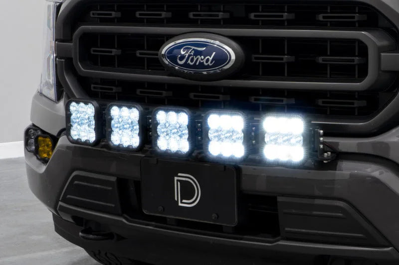 Diode Dynamics 21-22 Ford F-150 SS5 Grille CrossLink Lightbar Kit- Pro White Combo - Installation View