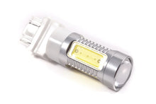 Load image into Gallery viewer, Diode Dynamics 3157 LED Bulb HP11 LED - Cool - White (Single) - Main Product View