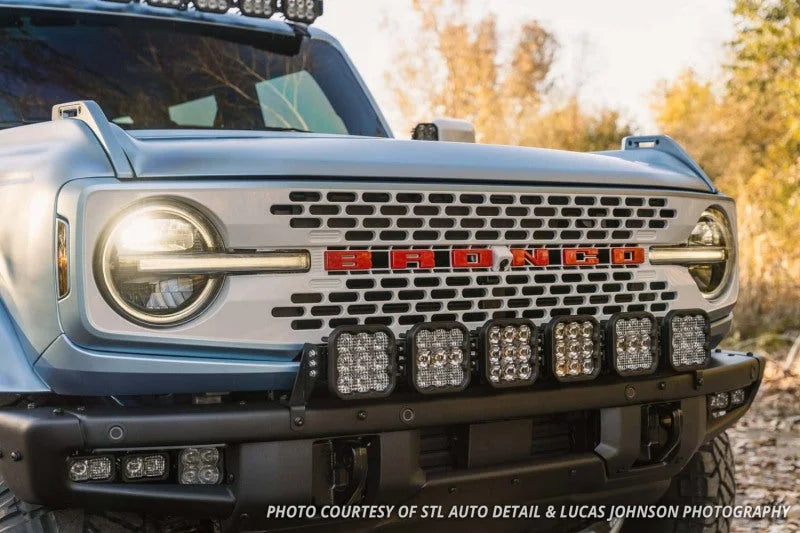 Diode Dynamics Bronco SS5 6-Pod CrossLink Grille Lightbar Kit Pro - Yellow Combo - Installation View