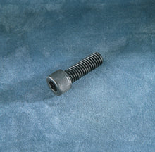 Load image into Gallery viewer, DragSpecialties Socket Head - 1/2&quot;-20 x 1-1/2&quot; MAH131220112P - Side View