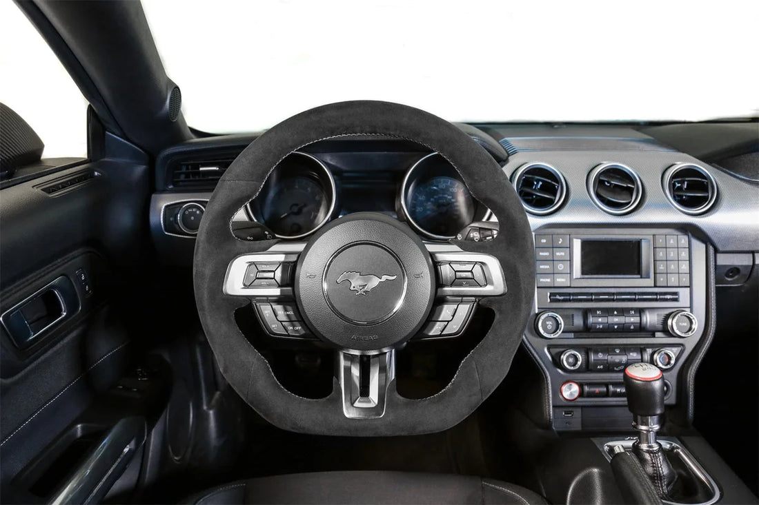Drake Muscle Drake Muscle Cars Steering Wheel - Alcantara Wrapped MU950-10 - Installation View