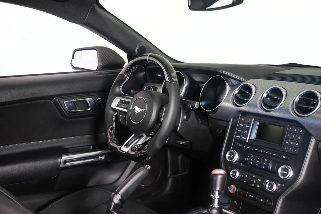 Drake Muscle Drake Muscle Cars Steering Wheel - Carbon Fiber with Leather Grips - Heated MU950-11 - Installation View