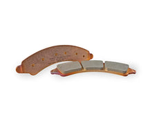 Load image into Gallery viewer, EBC 79-81 Honda CB 650 Front Left/Right Semi-Sintered Vee Brake Pads