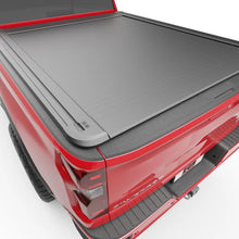 Load image into Gallery viewer, EGR 20-24 Chevy Silverado / 20-24 GMC Sierra 2500HD/3500HD 6.9ft Bed RollTrac Electric Tonneau Cover - Back View