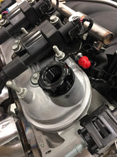 Load image into Gallery viewer, Earl's Performance Earl's Oil Fill Cap w/ PCV Vent 3434122ERL - Installation View