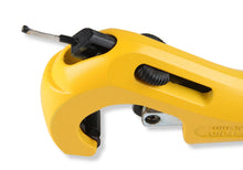 Load image into Gallery viewer, Earl's Performance Earl's Tubing Cutter w/ Deburring Tool 003ERL - Installation View