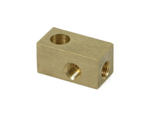 Load image into Gallery viewer, Earl's Performance T Brake Adapter 972052ERL