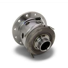 Load image into Gallery viewer, Eaton ELocker4 Differential Dana 60 Performance 35 Spline 4.56 &amp; Up Ratio - Installation View