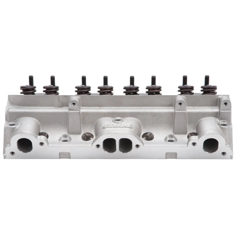 Edelbrock Cylinder Head Pontiac Performer D-Port 72cc Chambers for Hydraulic Roller Cam Complete - Installation View