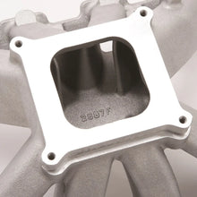 Load image into Gallery viewer, Edelbrock Manifold LS7 Super Victor 4150 Carb - Side View