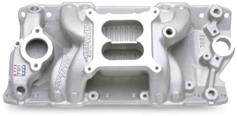 Edelbrock S/B Chevy RPM Air-Gap Manifold - Side View