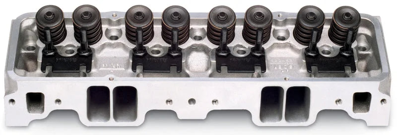 Edelbrock Single Perf SBC 70cc Head Comp - Side View