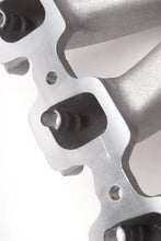 Load image into Gallery viewer, Edelbrock Victor Jr Ford EFI for 4 6L Engines Manifold Only - Additional View 9
