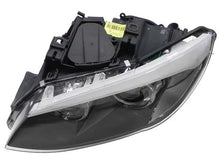 Load image into Gallery viewer, EiKO Automotive Lighting Headlight Assembly LUS6132 - Main Product View