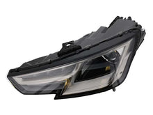 Load image into Gallery viewer, EiKO Automotive Lighting Headlight Assembly LUS7672 - Main Product View
