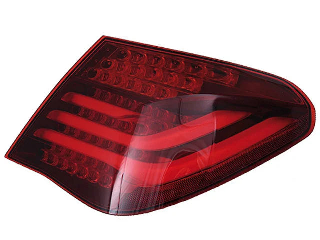 EiKO Automotive Lighting Taillight Assembly LUS6731