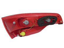 Load image into Gallery viewer, EiKO Automotive Lighting Taillight LUS5531 - Side View