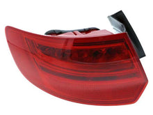 Load image into Gallery viewer, EiKO Automotive Lighting Taillight LUS5672 - Main Product View
