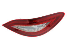 Load image into Gallery viewer, EiKO Automotive Lighting Taillight LUS7821 - Main Product View
