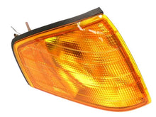 Load image into Gallery viewer, EiKO Automotive Lighting Turn Signal Assembly LUS4711