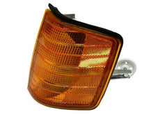 Load image into Gallery viewer, EiKO Automotive Lighting Turn Signal Assembly LUS4722