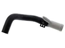 Load image into Gallery viewer, Eurospare Radiator Hose LR045238ES
