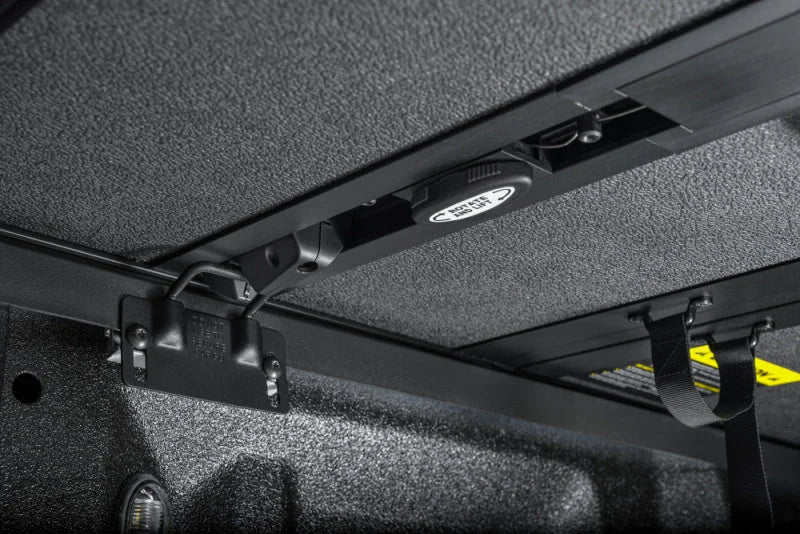 Extang 15-20 Ford F-150 (6ft. 7in. Bed) Solid Fold ALX - Installation View