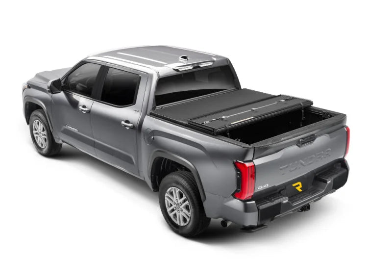 Extang 16-23 Toyota Tacoma (6ft. 2in. Bed) Solid Fold ALX - Installation View