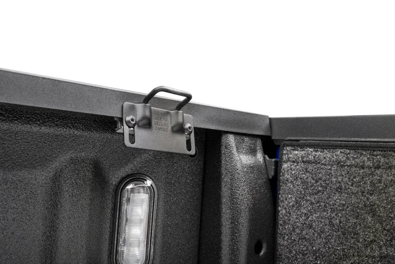 Extang 17-23 Honda Ridgeline Solid Fold ALX - Additional View 10