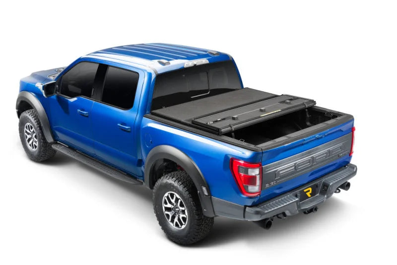 Extang 17-23 Nissan Titan w/o Rail Sys. (5ft. 7in. Bed) Solid Fold ALX - Additional View 8