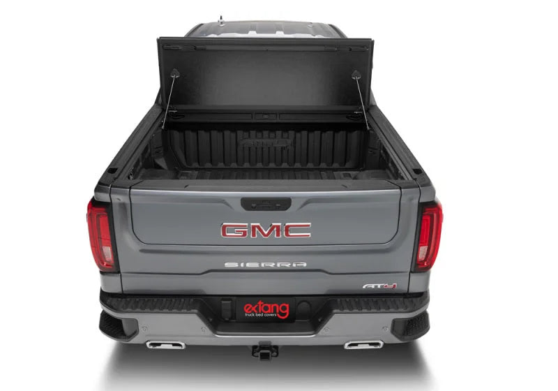Extang 2019 Chevy/GMC Silverado/Sierra 1500 (New Body Style - 6ft 6in) Xceed - Installation View