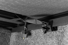 Load image into Gallery viewer, Extang 2021 Ford F150 (8 ft Bed) Trifecta ALX - Additional View 7