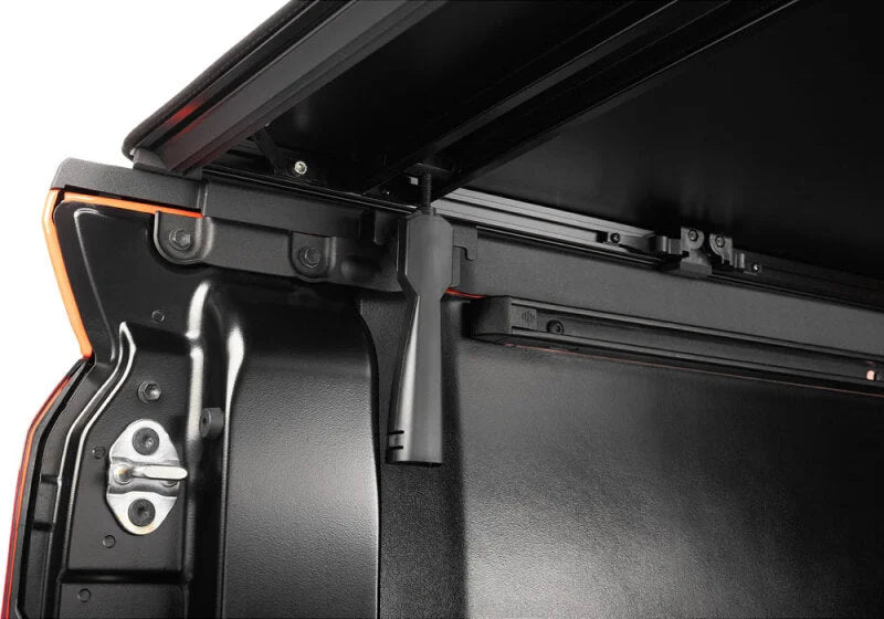 Extang 2024 Toyota Tacoma (5ft Bed) Trifecta Signature 2.0 - Additional View 10
