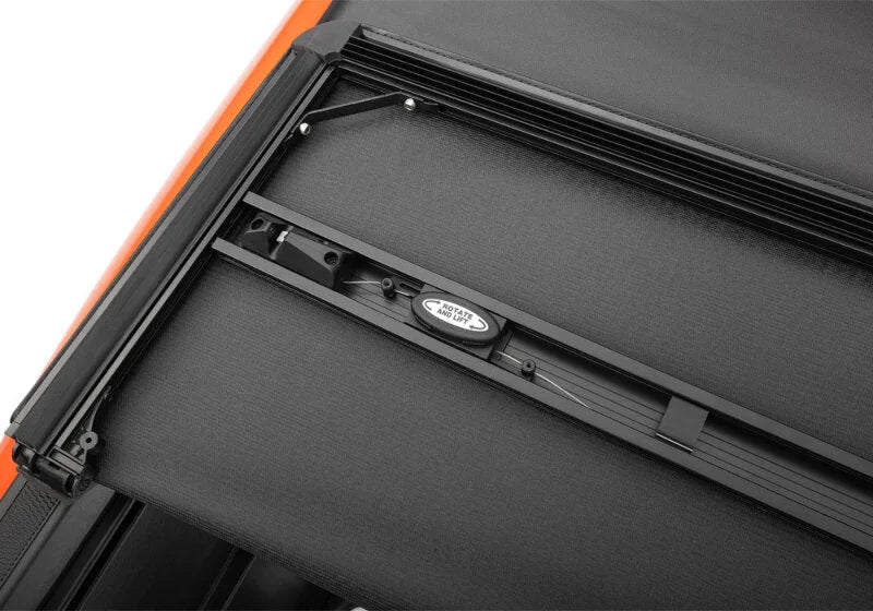 Extang 2024 Toyota Tacoma (6ft Bed) Trifecta ALX - Additional View 11