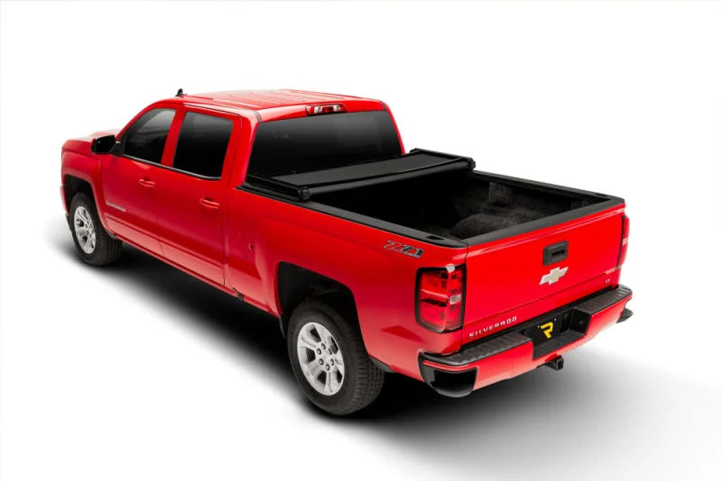 Extang 73-87 Chevy/GMC Short Bed (6-1/2ft) Trifecta 2.0 - Side View